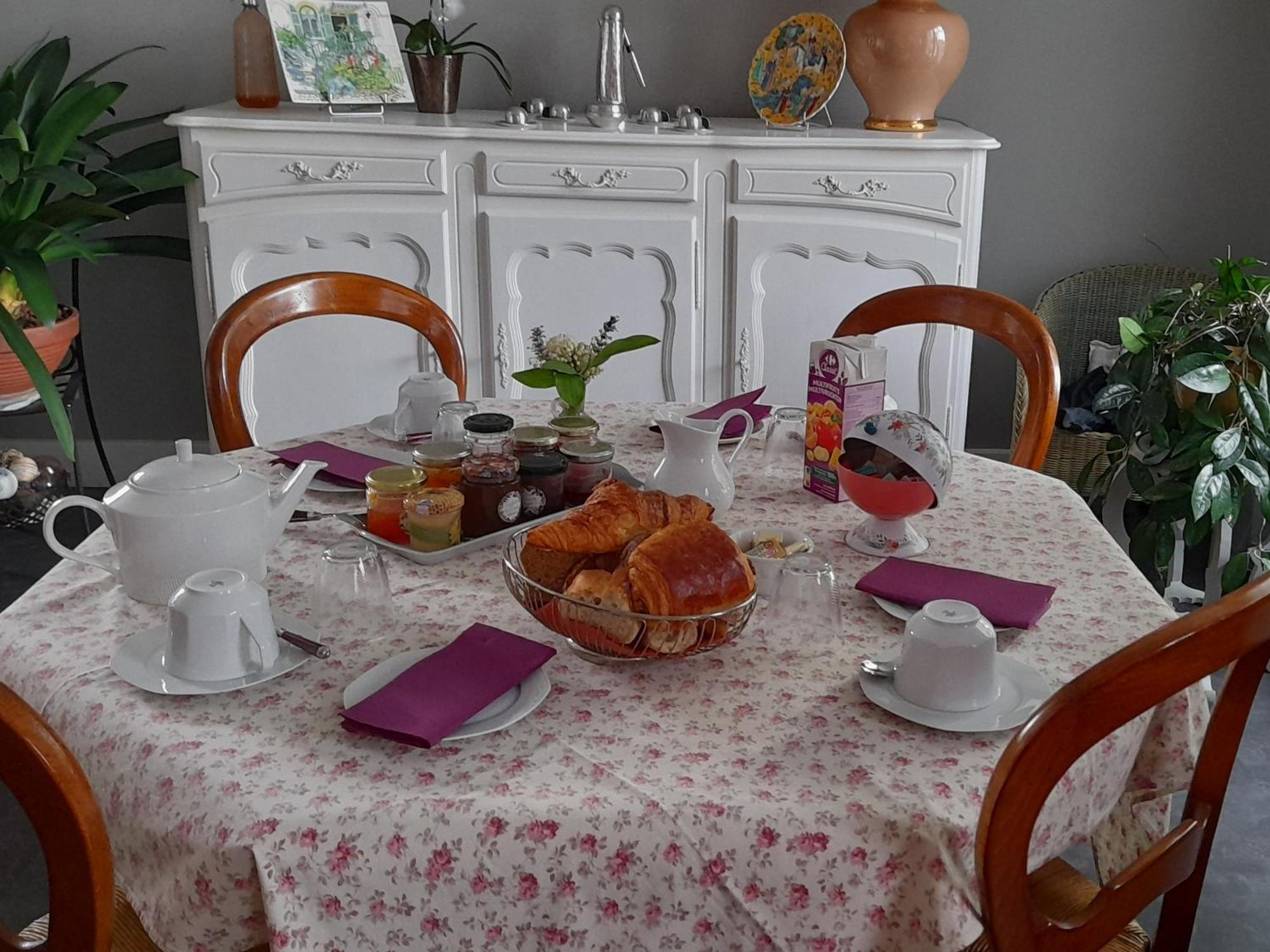 Bed and Breakfast Les Abelias Hauterive  Camera foto