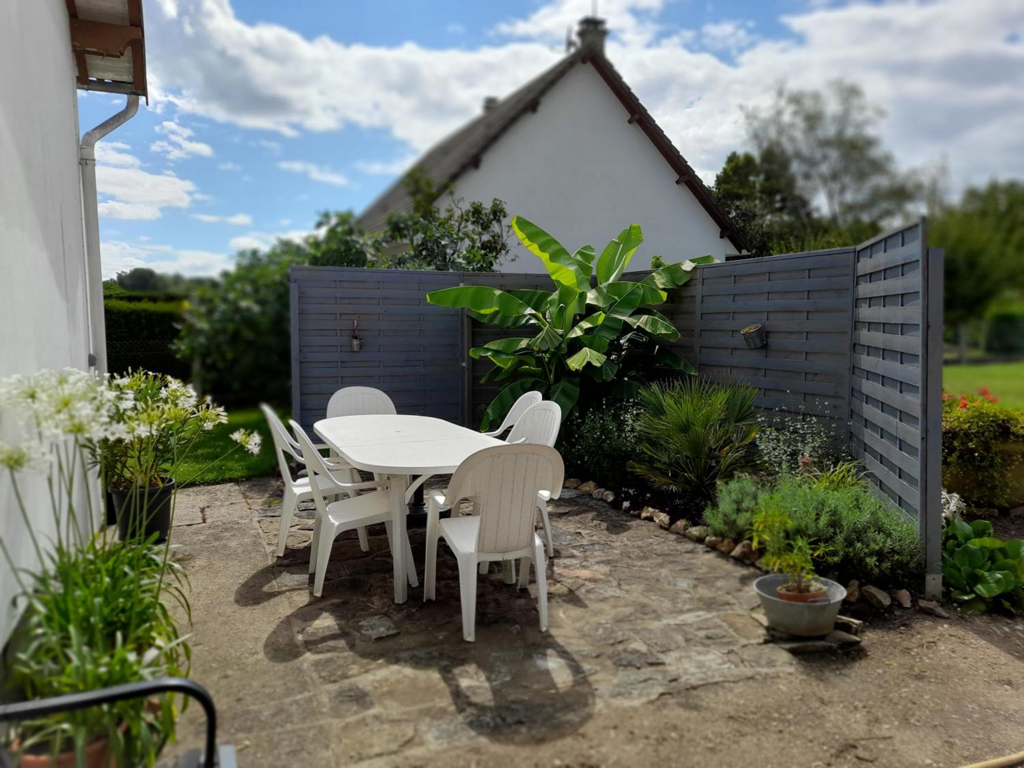 Bed and Breakfast Les Abelias Hauterive  Esterno foto